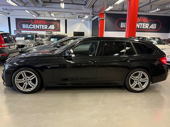 BMW 318d 15 of 30
