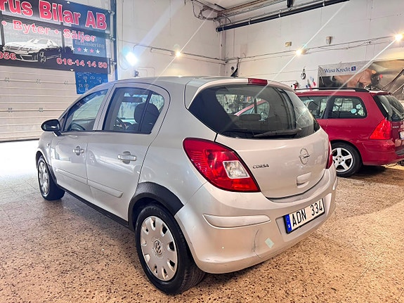 Opel Corsa 4 of 5