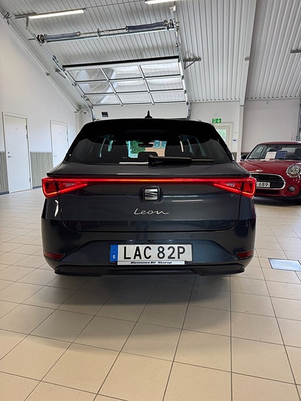 Seat Leon 4 of 11