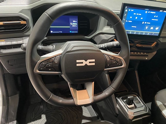 Dacia Duster 12 of 18
