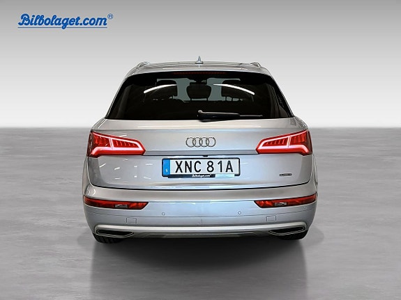 Audi Q5 4 of 5