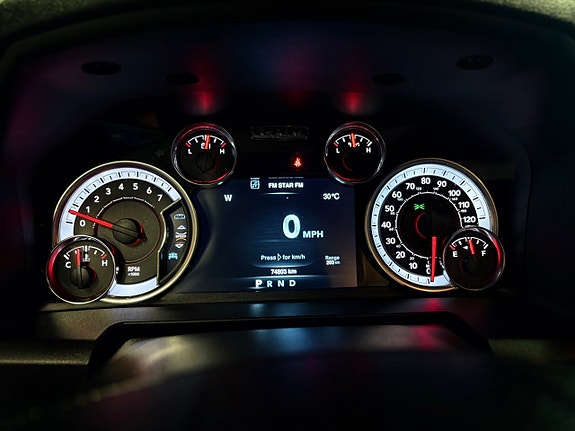 Dodge RAM 1500 11 of 23