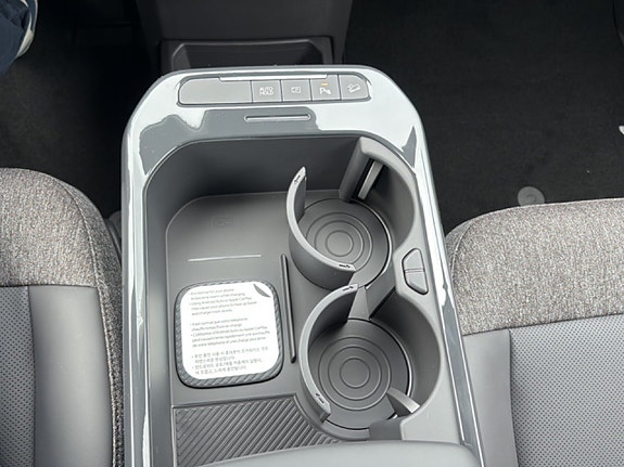 Kia EV5 12 of 18