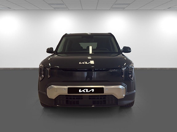 Kia EV2 2 of 18