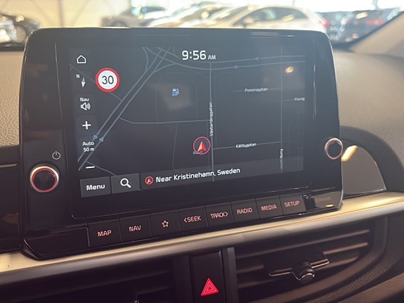 Kia Picanto 11 of 17