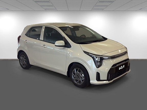 Kia Picanto 3 of 17