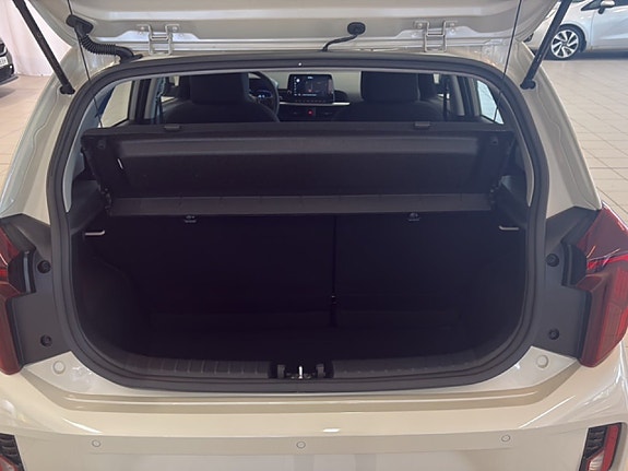 Kia Picanto 14 of 17