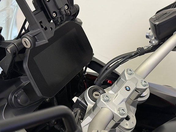 BMW Motorrad F 850 GS 6 of 10