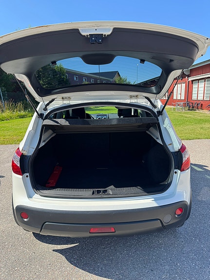 Nissan Qashqai 3 of 10