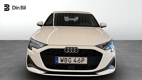 Audi A3 4 of 5
