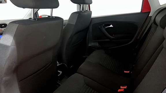 Volkswagen Polo 11 of 17
