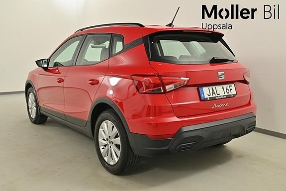 Seat Arona 8 of 13