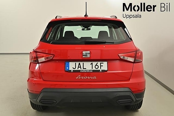 Seat Arona 9 of 13