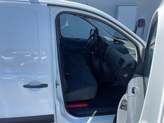 Toyota Proace 9 of 13