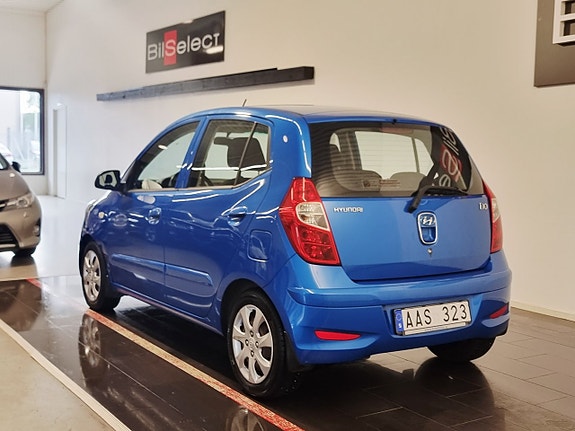 Hyundai i10 15 of 24