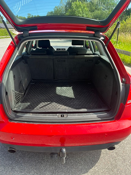 Audi A4 10 of 18