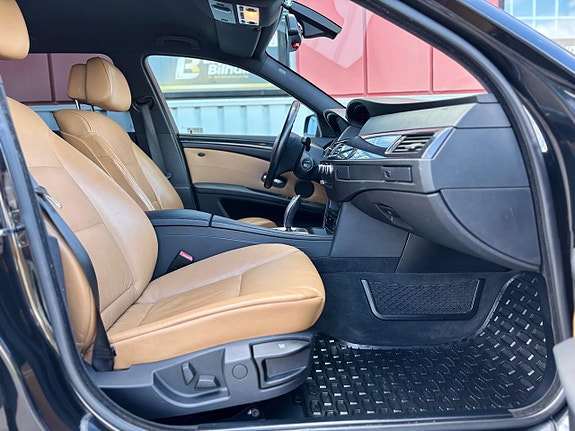BMW 523i 20 of 26