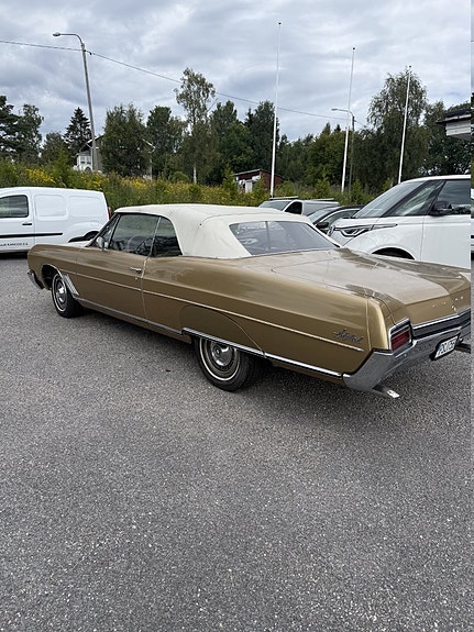 Buick Skylark 2 of 5
