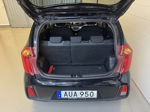 Kia Picanto 4 of 5