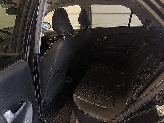 Kia Picanto 5 of 5