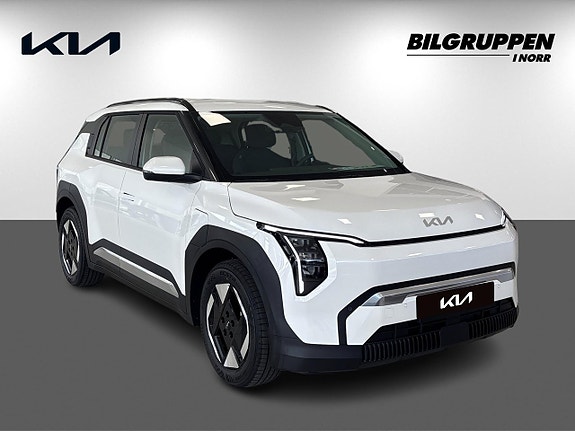 Kia EV3 3 of 5