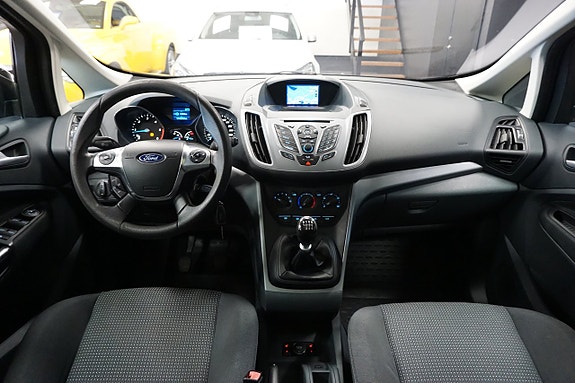 Ford Grand C-MAX 11 of 21