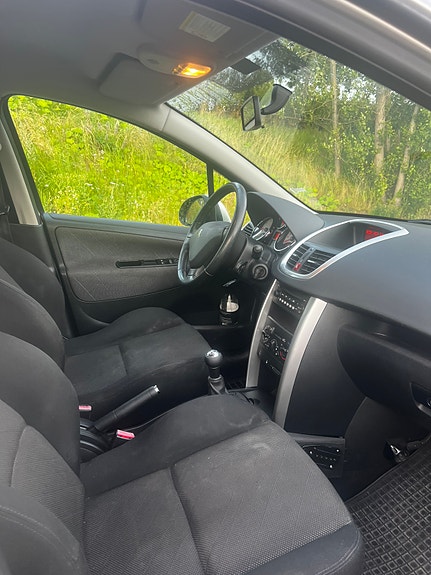 Peugeot 207 5 of 5