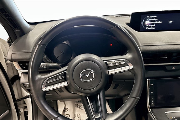Mazda MX-30 7 of 9