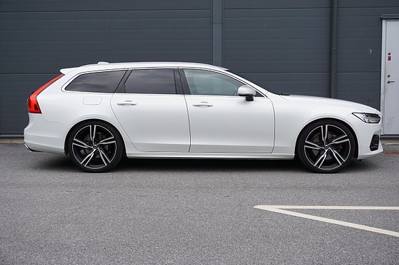 Volvo V90 4 of 5