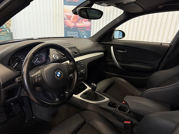 BMW 118d 8 of 15