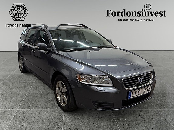 Volvo V50 7 of 14