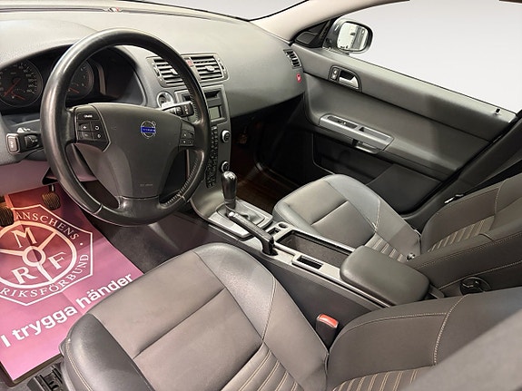 Volvo V50 9 of 14
