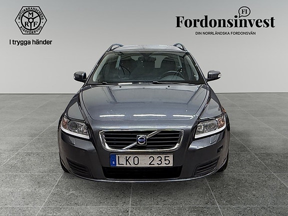 Volvo V50 8 of 14