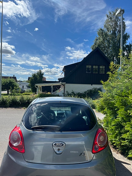 Ford Ka 4 of 5