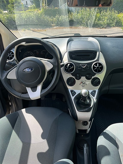 Ford Ka 5 of 5