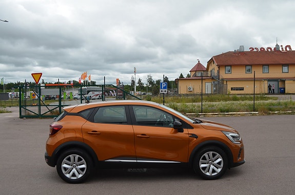 Renault Captur 15 of 26