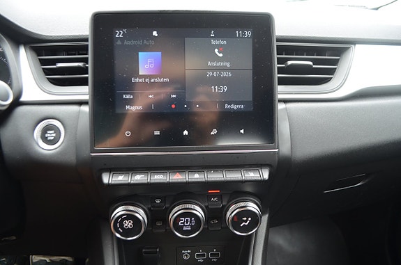 Renault Captur 24 of 26