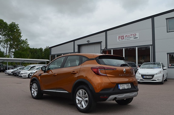Renault Captur 12 of 26