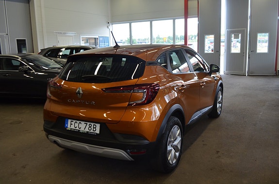Renault Captur 7 of 26