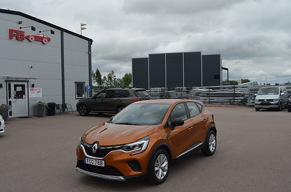 Renault Captur 8 of 26