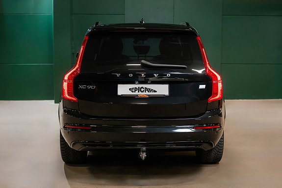 Volvo XC90 6 of 24