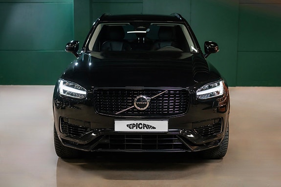 Volvo XC90 5 of 24