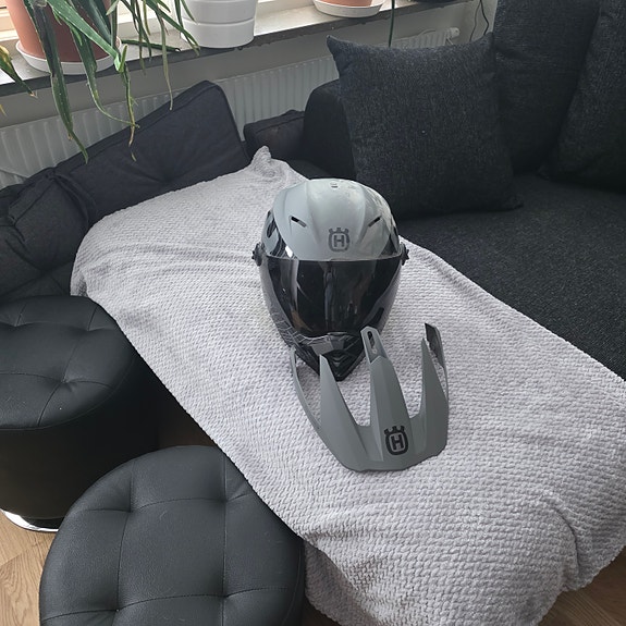 Product image 2 of 9