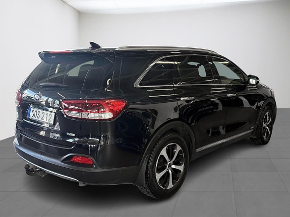 Kia Sorento 4 of 5