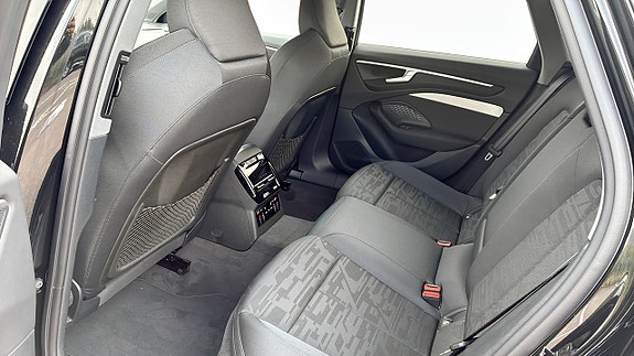Audi A6 11 of 12