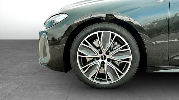 Audi A5 6 of 13