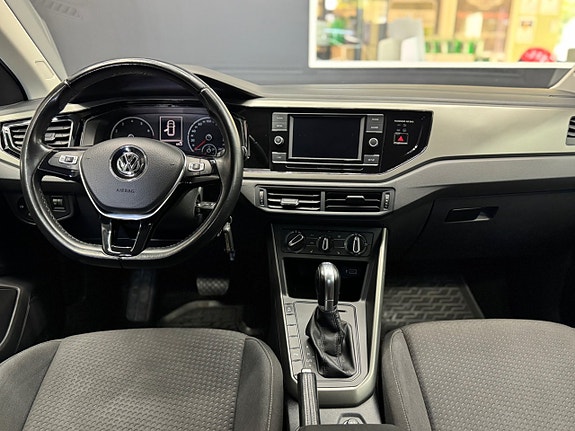 Volkswagen Polo 5 of 5