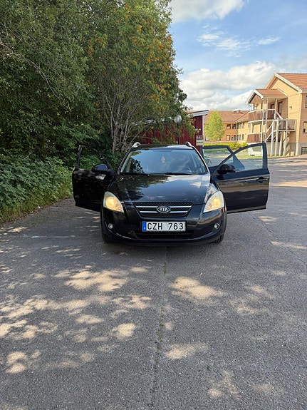 Kia Ceed 4 of 5
