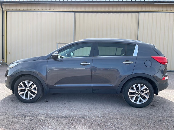 Kia Sportage 2 of 5