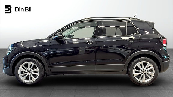 Volkswagen T-Cross 2 of 5